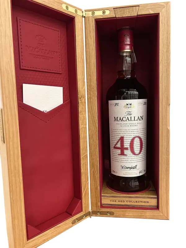 Macallan 40 years The Red Collection