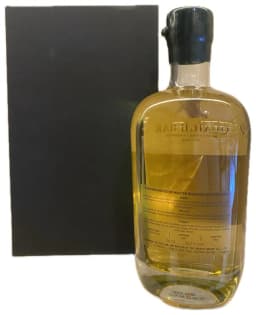 The Islay Giants Laphroaig 32 Year Old Vintage 1992 Single Malt Scotch Whisky (Quaich Bar Exclusive) thumbnail 2
