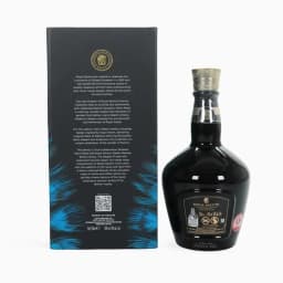 Chivas Royal Salute 21 Year Old, The Harris Reed Edition  thumbnail 2