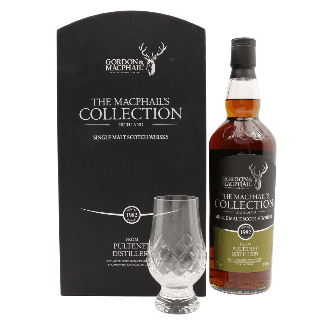 Old Pulteney 33 year old, 1982 Gordon & MacPhail With Glass